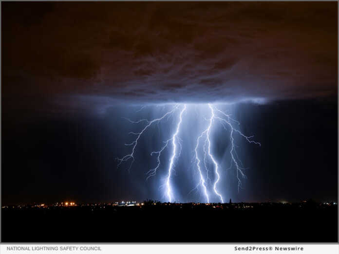 U.S. Sees Record Low Number of Lightning Deaths in 2021 - Lightning ...