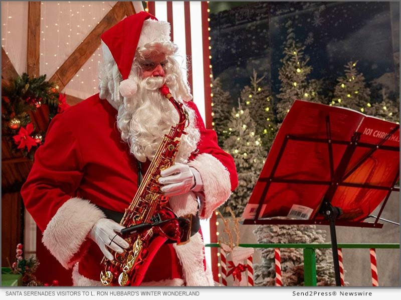 Santa serenades visitors to L. Ron Hubbard's Winter Wonderland